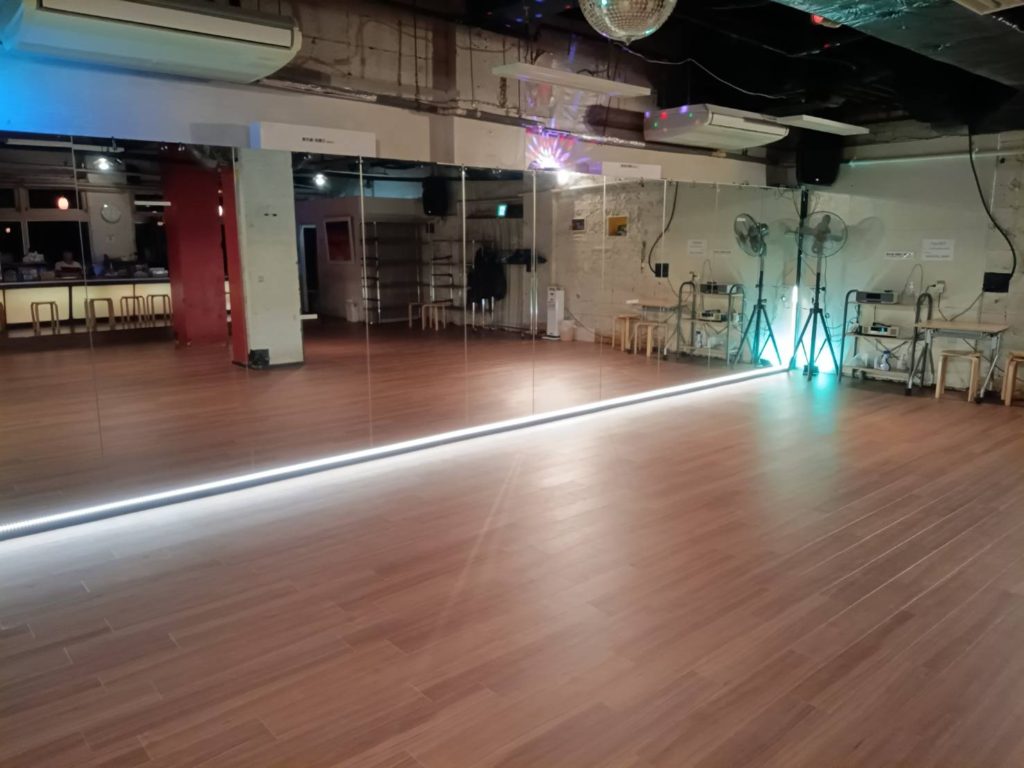 スタジオペペ内観1